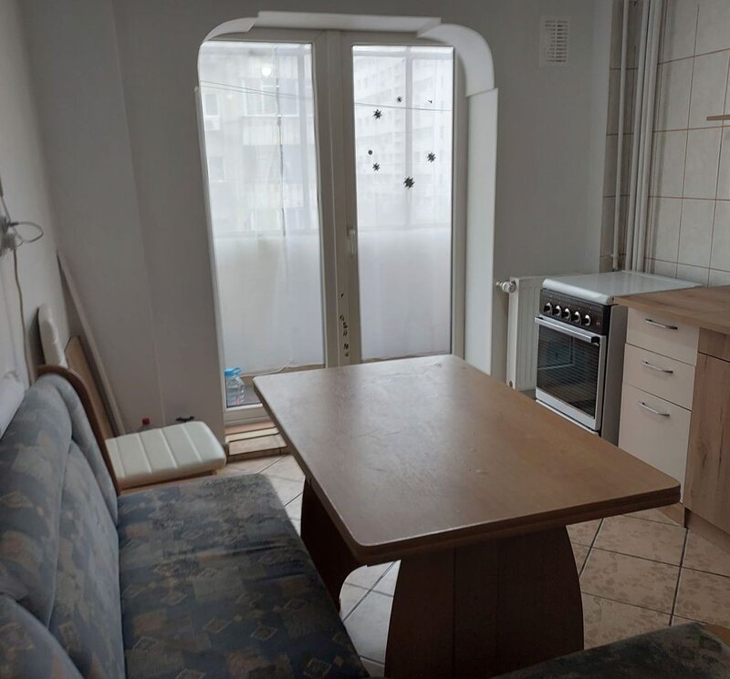 Lujerului, Piata Veteranilor, 2 camere, 5 minute metrou.